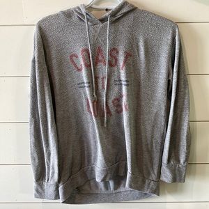 WELL WORN. Coast to coast hoodie.